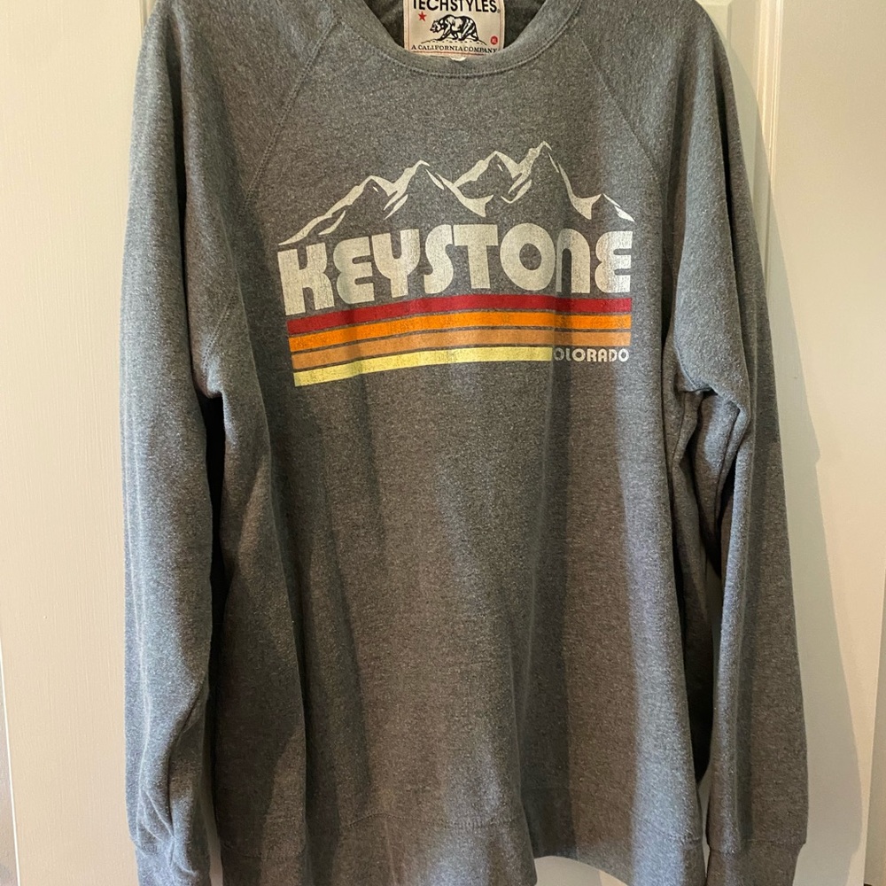 Never worn keystone colorado sweatshirt